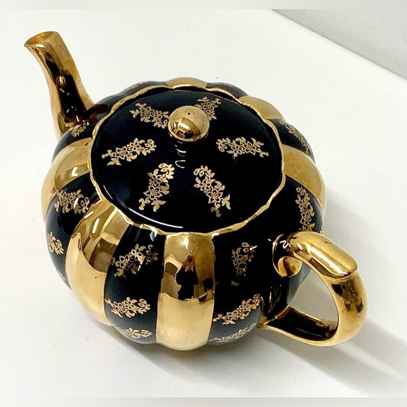Mid Century Vintage Black Gold Trim GIBSON STAFFORDSHIRE England Teapot - Picture 16 of 16